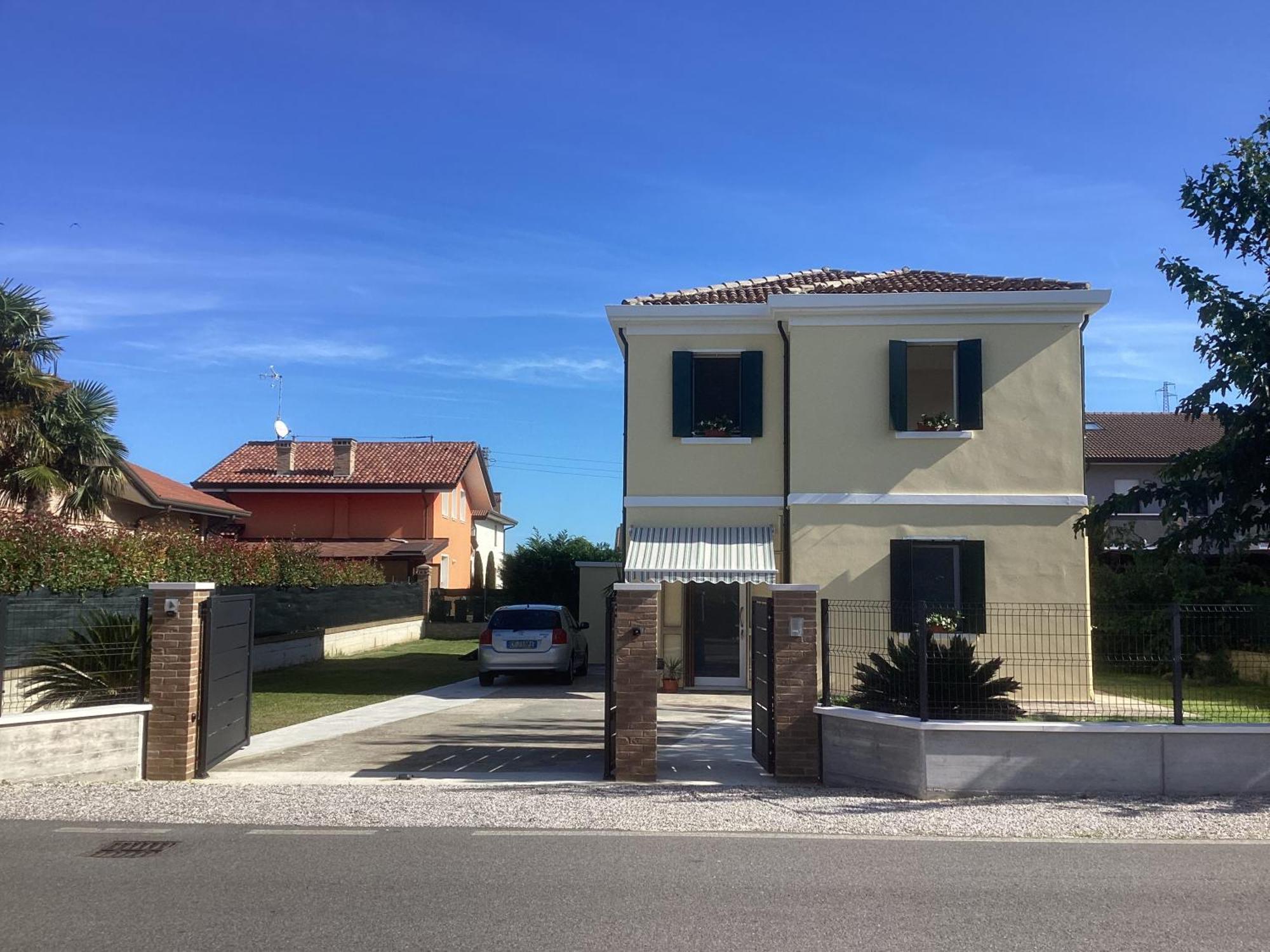 La Casa Gialla Scardovari Esterno foto